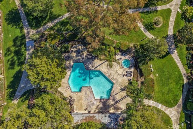 16397 Wimbledon Lane, Huntington Beach, CA 92649