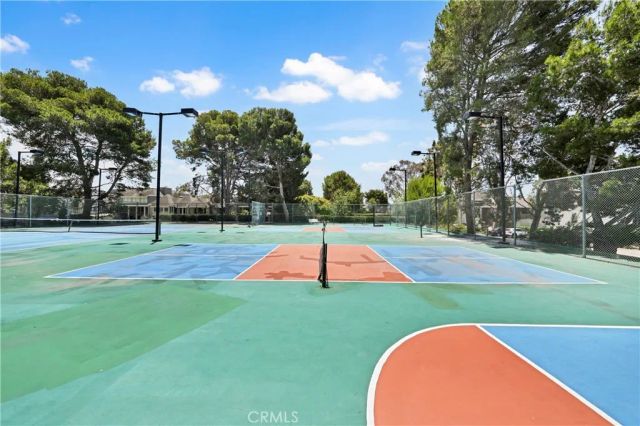 16397 Wimbledon Lane, Huntington Beach, CA 92649