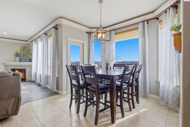 201 Center Blvd, Richland, WA 99352