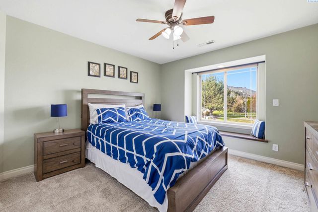 201 Center Blvd, Richland, WA 99352