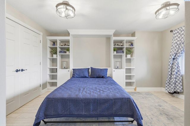 201 Center Blvd, Richland, WA 99352