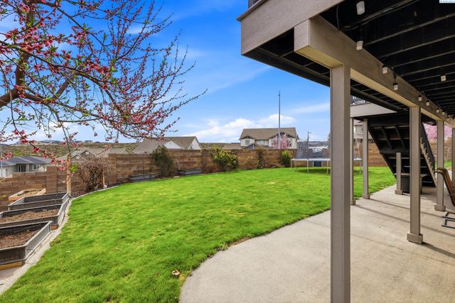 201 Center Blvd, Richland, WA 99352