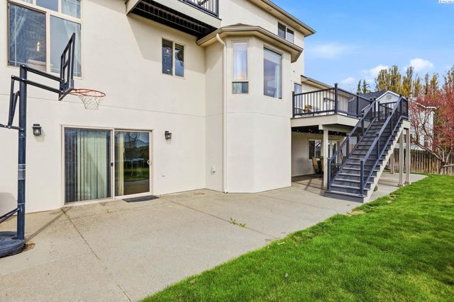 201 Center Blvd, Richland, WA 99352