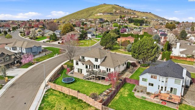 201 Center Blvd, Richland, WA 99352