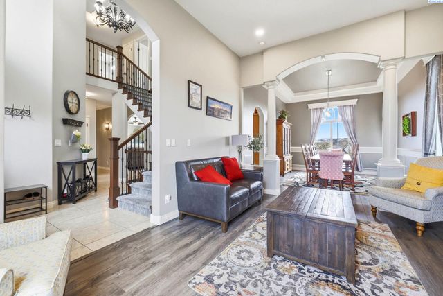 201 Center Blvd, Richland, WA 99352