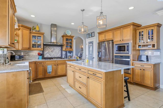 201 Center Blvd, Richland, WA 99352