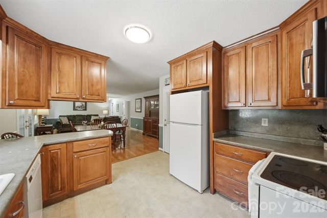 513 Bost Road, Morganton, NC 28655