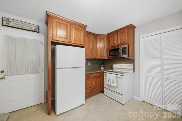 513 Bost Road, Morganton, NC 28655
