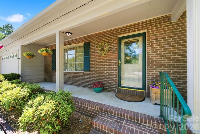 513 Bost Road, Morganton, NC 28655