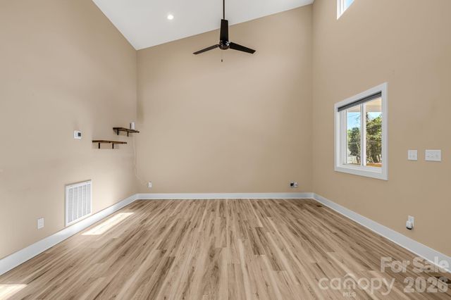 207 Hanover Street, Asheville, NC 28806
