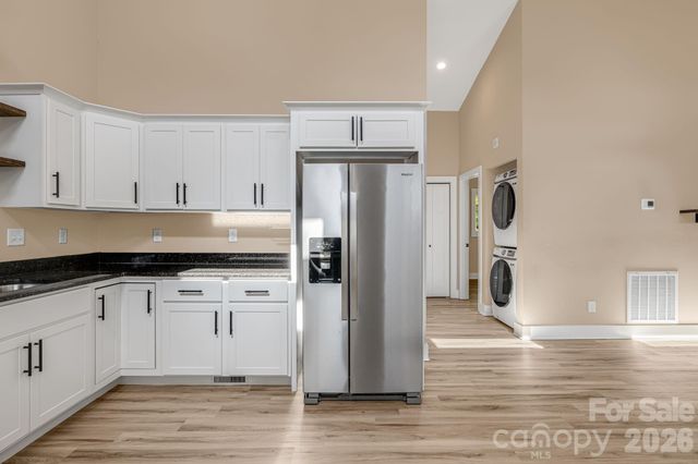 207 Hanover Street, Asheville, NC 28806