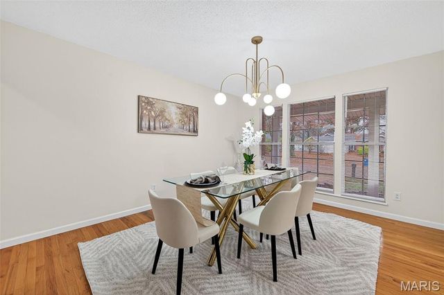 805 Phaeton Drive, Manchester, MO 63021