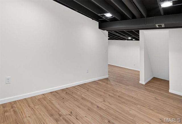 805 Phaeton Drive, Manchester, MO 63021