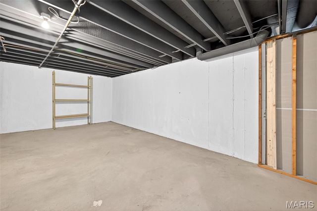 805 Phaeton Drive, Manchester, MO 63021