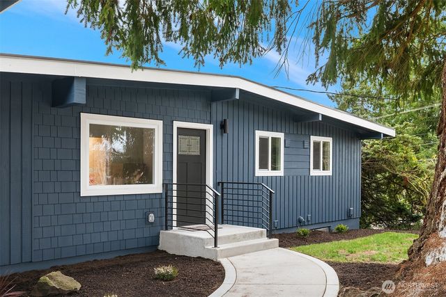 15605 SE 8th Street, Bellevue, WA 98008