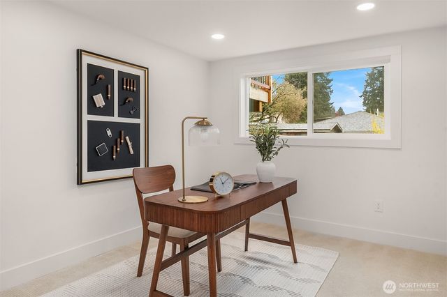 15605 SE 8th Street, Bellevue, WA 98008