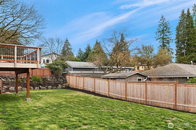 15605 SE 8th Street, Bellevue, WA 98008