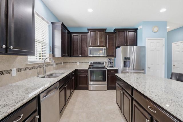 2109 TRILLIUM BOULEVARD, Brooksville, FL 34604