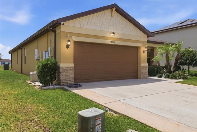 2109 TRILLIUM BOULEVARD, Brooksville, FL 34604