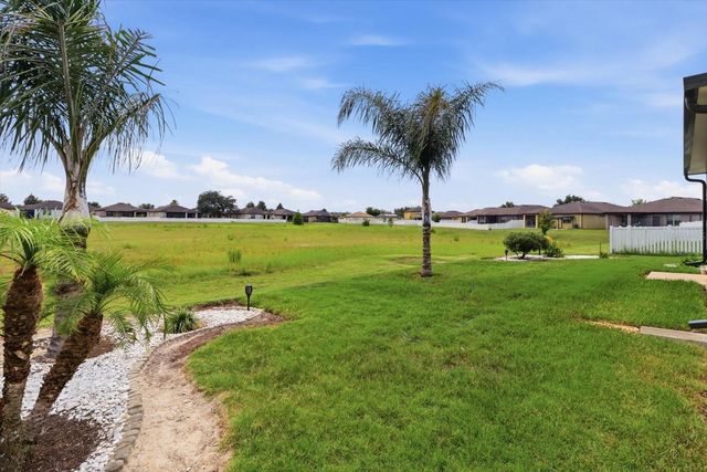 2109 TRILLIUM BOULEVARD, Brooksville, FL 34604