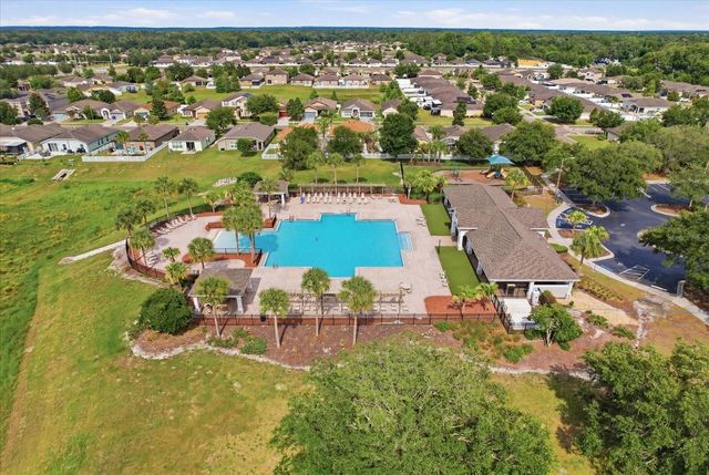 2109 TRILLIUM BOULEVARD, Brooksville, FL 34604