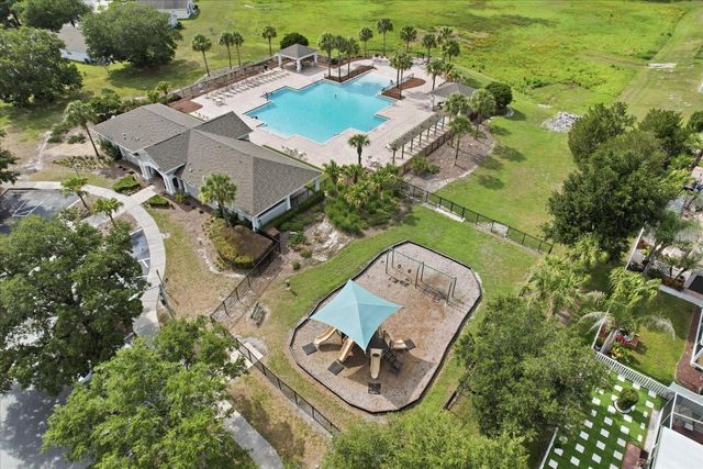 2109 TRILLIUM BOULEVARD, Brooksville, FL 34604