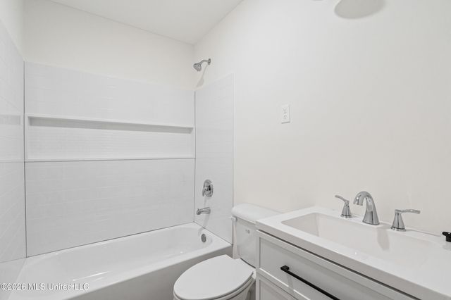 2793 Ashbriar Drive, Horn Lake, MS 38637