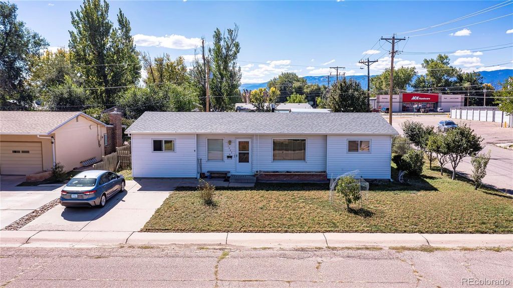 1002 E 2nd Street, Florence, CO 81226