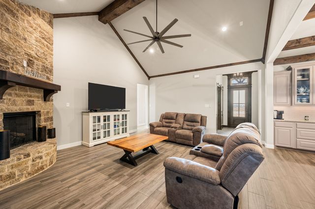 168 Tres Vista Drive, Decatur, TX 76234