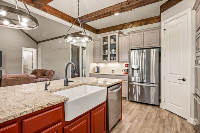 168 Tres Vista Drive, Decatur, TX 76234