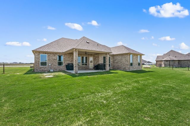 168 Tres Vista Drive, Decatur, TX 76234