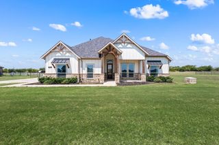 168 Tres Vista Drive, Decatur, TX 76234