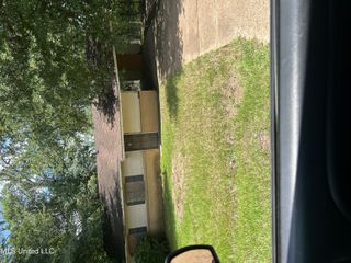 2955 Greenview Drive, Jackson, MS 39212