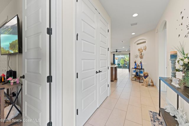8263 Loren Cove Drive, Melbourne, FL 32940