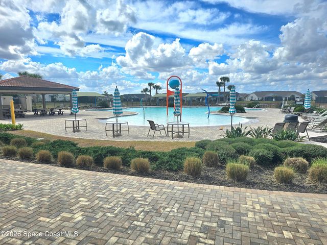 8263 Loren Cove Drive, Melbourne, FL 32940