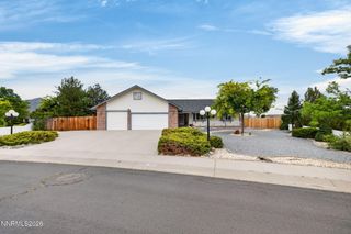 1379 Bridle Way, Minden, NV 89423