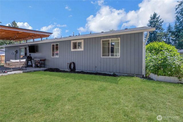 2616 Mt McKinley Court, Puyallup, WA 98374