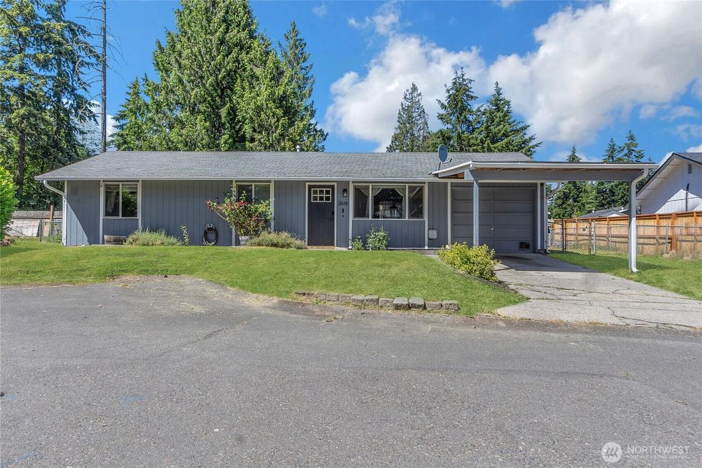 2616 Mt McKinley Court, Puyallup, WA 98374