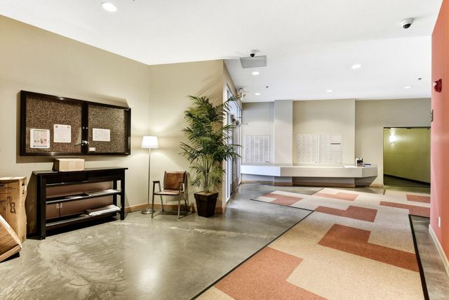 2650 University Avenue W 307, Saint Paul, MN 55114