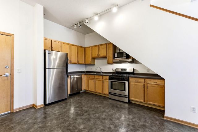 2650 University Avenue W 307, Saint Paul, MN 55114