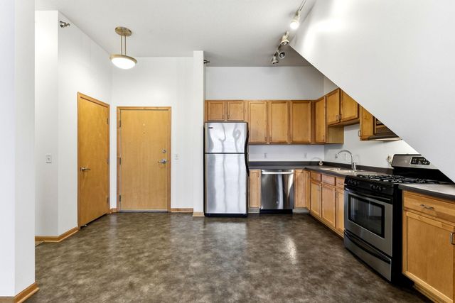 2650 University Avenue W 307, Saint Paul, MN 55114