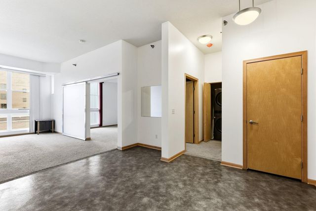 2650 University Avenue W 307, Saint Paul, MN 55114