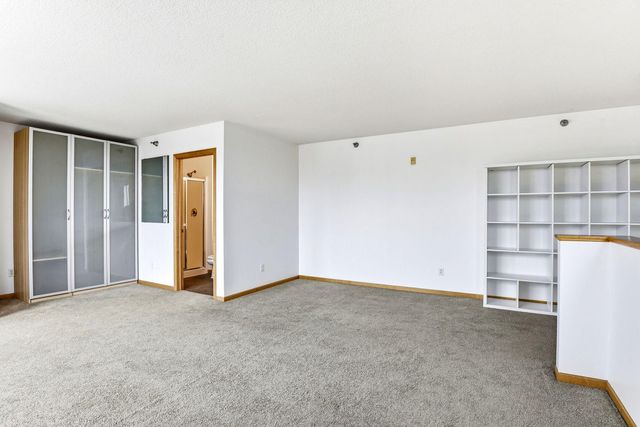 2650 University Avenue W 307, Saint Paul, MN 55114