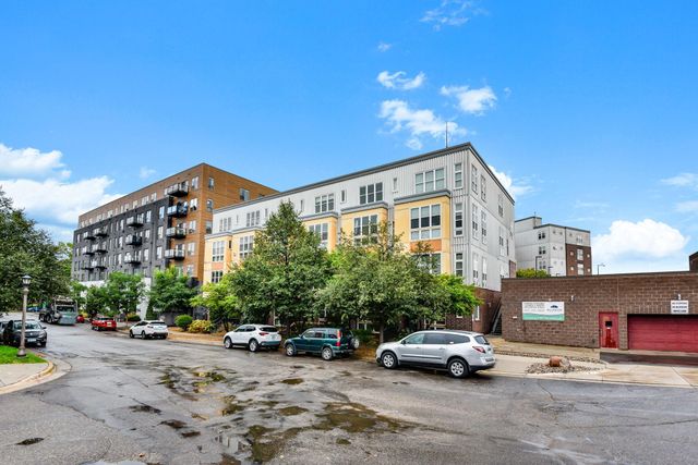 2650 University Avenue W 307, Saint Paul, MN 55114