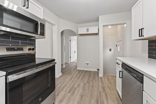 707 S Millwood Ave, Wichita, KS 67213