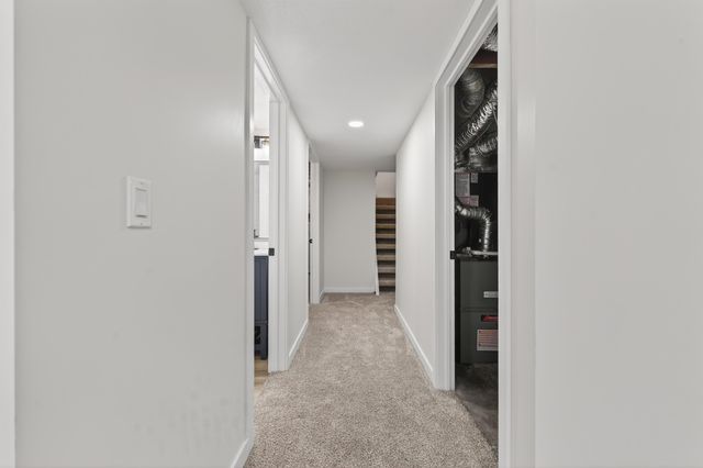 707 S Millwood Ave, Wichita, KS 67213