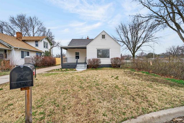 707 S Millwood Ave, Wichita, KS 67213