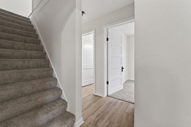 707 S Millwood Ave, Wichita, KS 67213