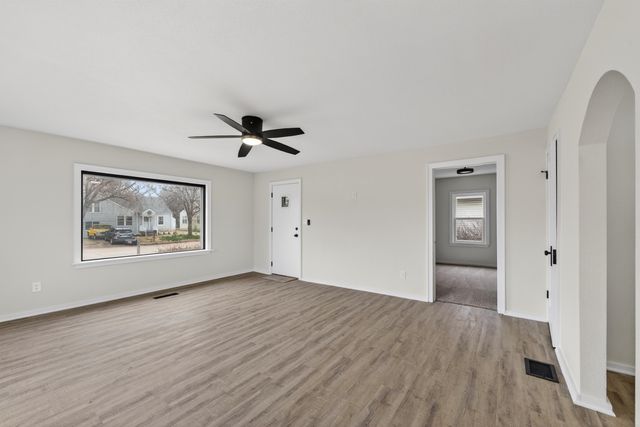 707 S Millwood Ave, Wichita, KS 67213