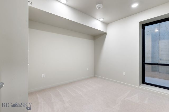 59 E Park Street 101, Butte, MT 59701